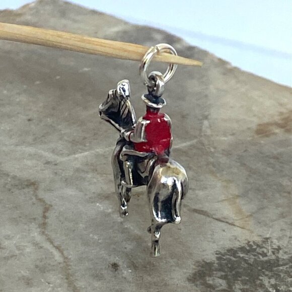 VTG  Sterling Silver 925 3D Red Enamel RCMP Police Riding Horse Charm Pendant - Picture 7 of 16